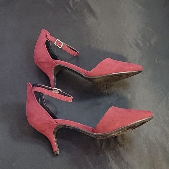 BRAND NEW CATO LOW HEEL ADJUSTABLE BUCKLE ANKLE STRAP POINTED TOE D'ORSAY SHOE - Picture 9 of 14